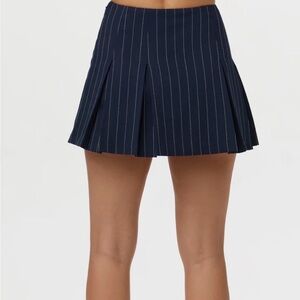 Naked Wardrobe PINSTRIPE SUITING PLEATED MINI SKIRT